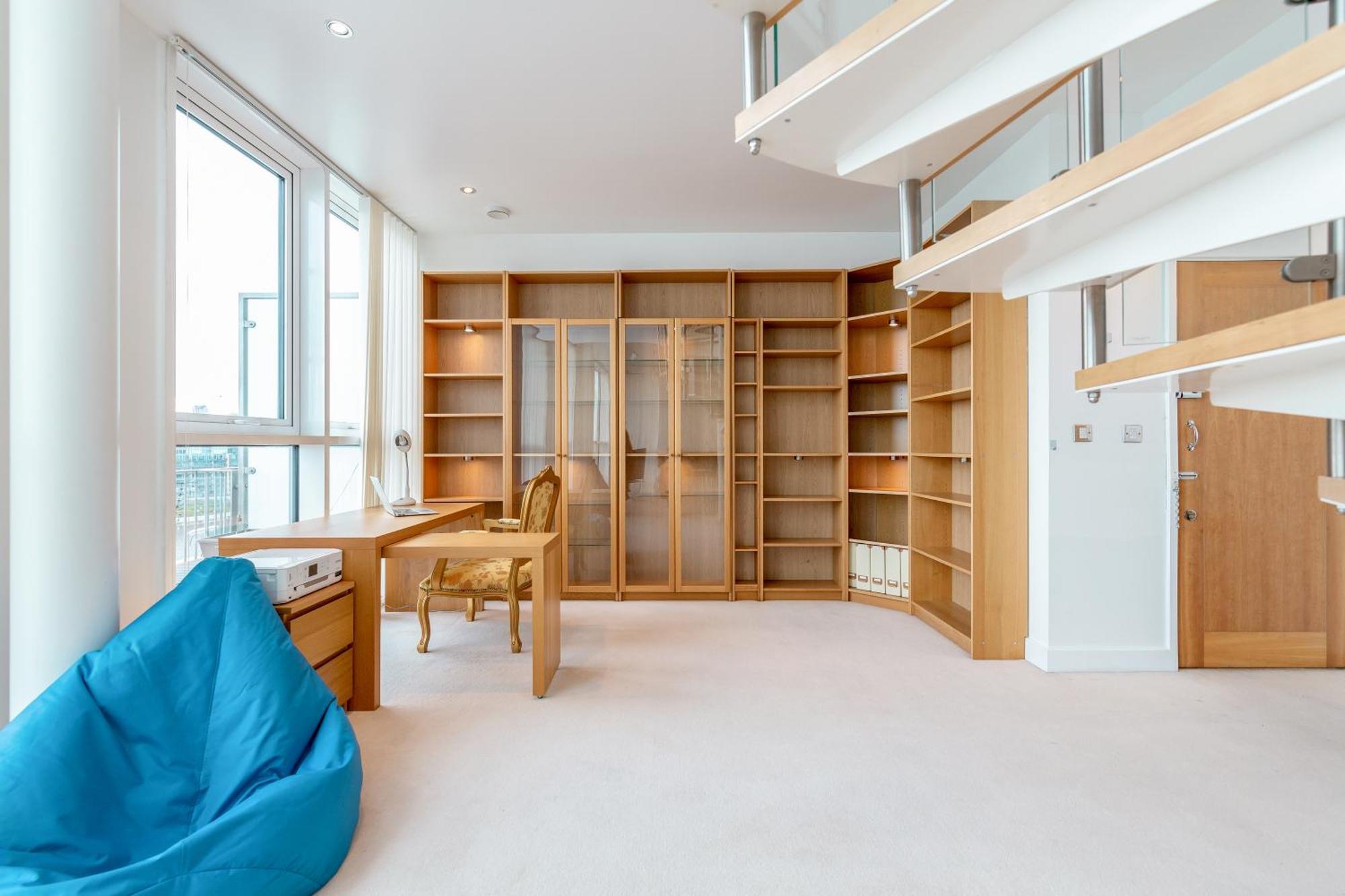 לונדון Excel Dock Apartments מראה חיצוני תמונה